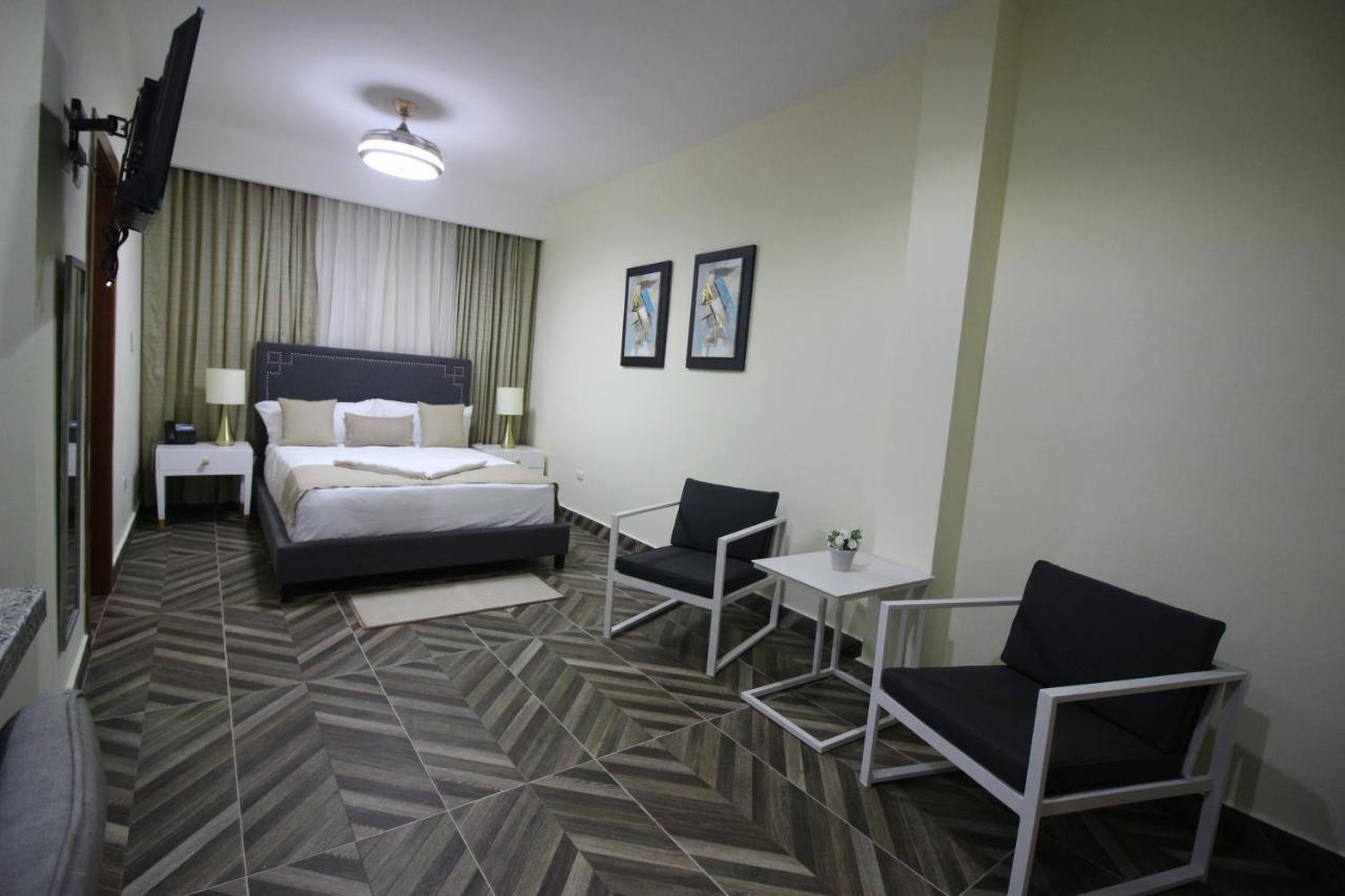 Hotel Monarca Higuey Luaran gambar