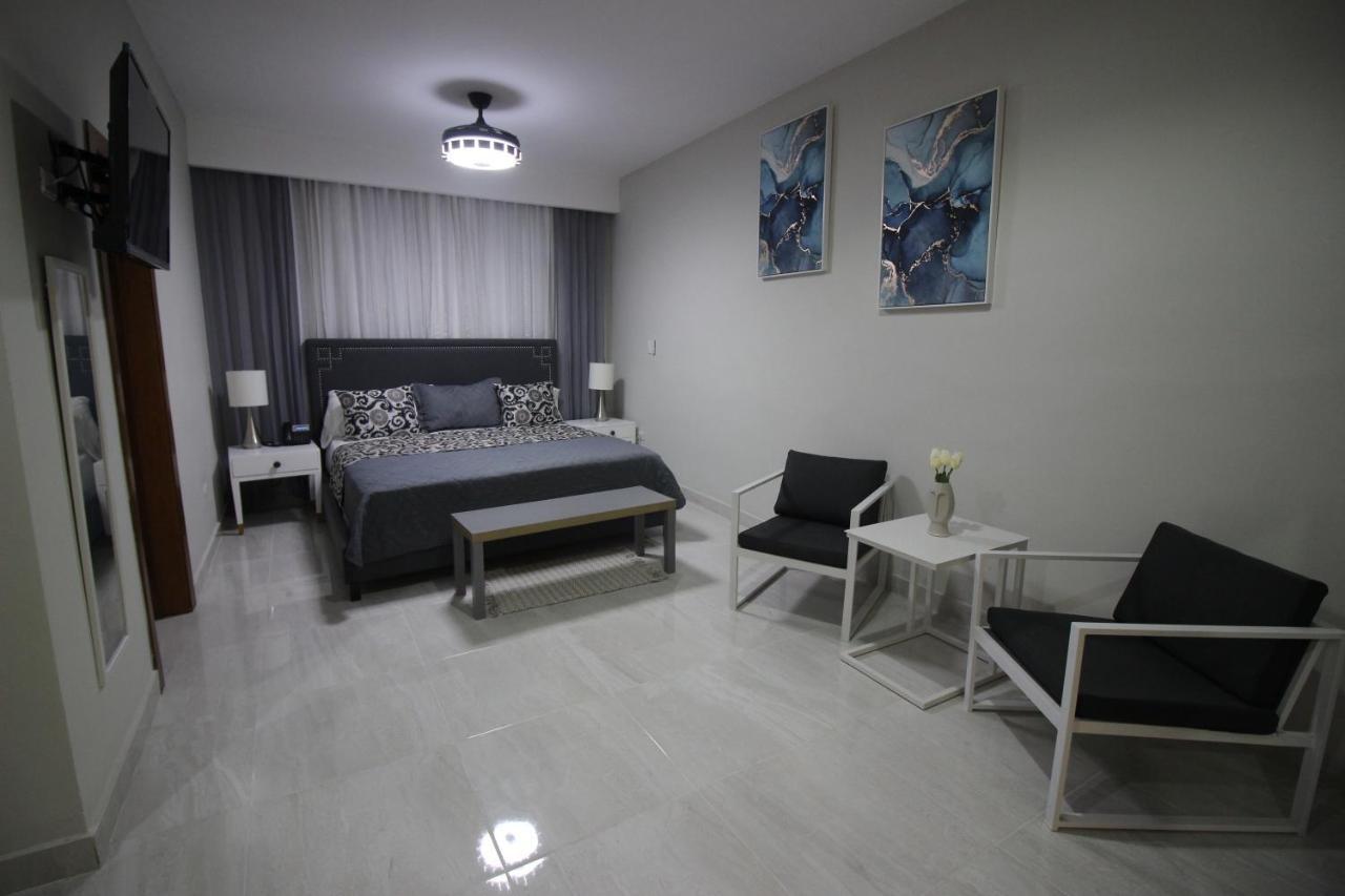 Hotel Monarca Higuey Luaran gambar